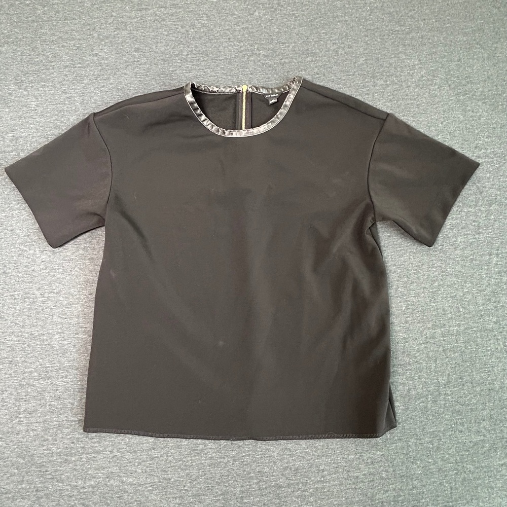 Ann Taylor Leather Scoop Neck Boxy Top Size Medium Slightly Oversized